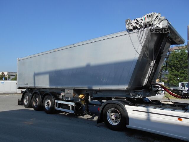 Tiptrailersemi-trailer Menci VASCA