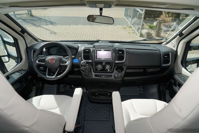 Teilintegriertes Wohnmobil BÜRSTNER Lyseo TD 690 Harmony Line (ex. 44) Navi, RFK, Hu