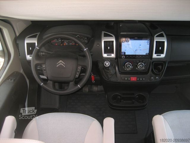 Teilintegriertes Wohnmobil BÜRSTNER Delfin T 680 G Winterpak., Lithium, Luftfed.