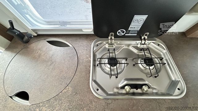 Caravana HYMER/ERIBA Touring 550 Deichsel-Fahrradträger