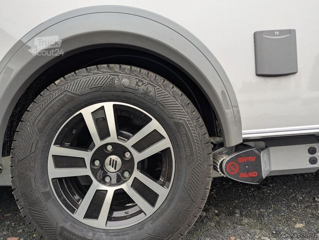 Campingvogn HYMER/ERIBA Novaline 470 RANGIERSYSTEM,TV,SOLAR,FT uvm.