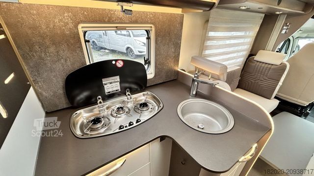 Teilintegriertes Wohnmobil BÜRSTNER Lyseo TD 594 (19) viel Ausstattung!