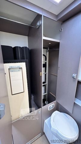 Teilintegriertes Wohnmobil BÜRSTNER Lyseo TD 594 (19) viel Ausstattung!