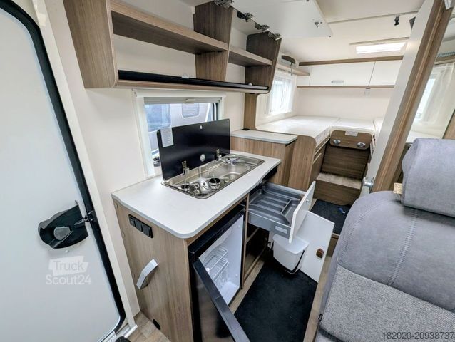 Asuntoauto CARADO VAN V337 Pro+ AUTOMATIK, SOLAR,TV+SAT uvm.