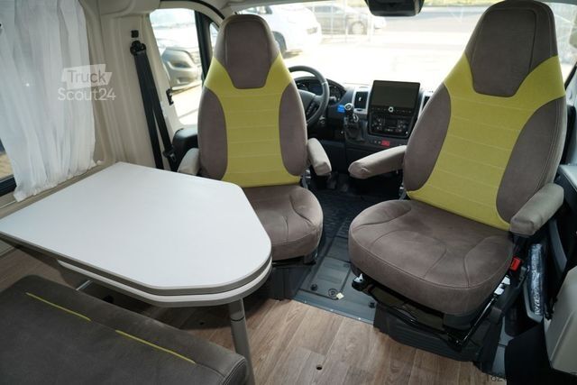 Camper PÖSSL D-Line 2WIN R Plus (10) AHK, Navi, Markise