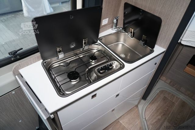 Camper PÖSSL D-Line 2WIN R Plus (10) AHK, Navi, Markise