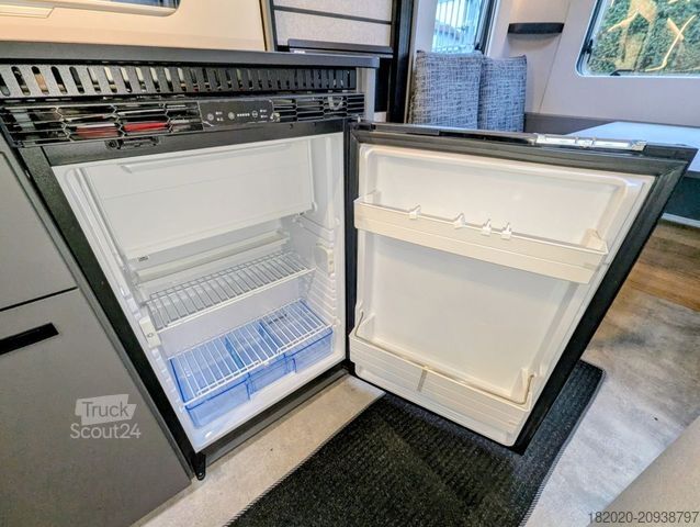 Karavāna BÜRSTNER B66 490 TL AUFLASTUNG, WINTER PAKET