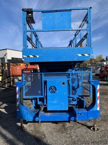 ψαλιδωτό ανυψωτικό Genie GS5390 - 18m - 4x4 - Diesel