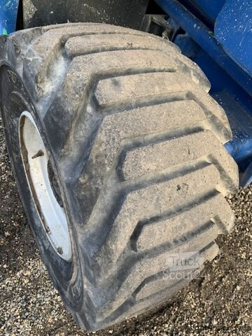 Plataforma de tesoura JLG 3394RT - 12m, 4x4, diesel