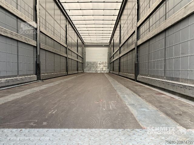 Semi-reboque aberto com lona Schmitz Cargobull Semitrailer Curtainsider Standard