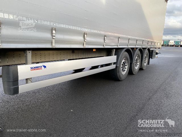 Semi-reboque aberto com lona Schmitz Cargobull Semitrailer Curtainsider Standard