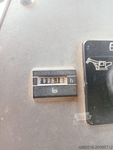 Grúa móvil Liebherr 