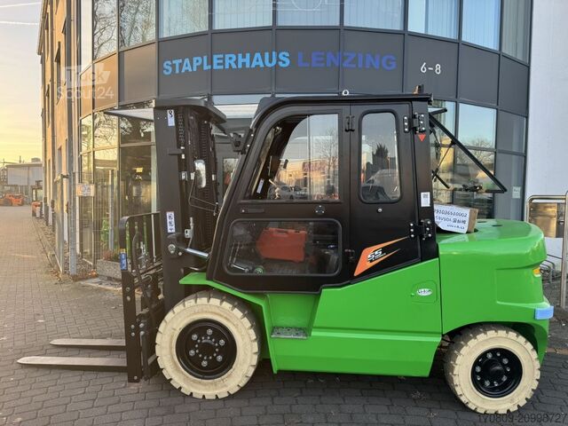 Voorlader vorkheftruck Noblelift CPD55A