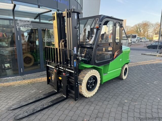 Chariot élévateur frontal Noblelift CPD55A