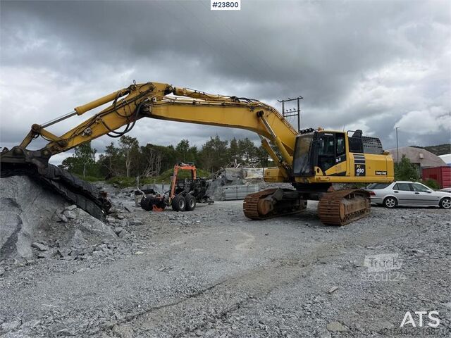 Vikšrinis ekskavatorius Komatsu PC490LC-11 excavator w/ 2 buckets