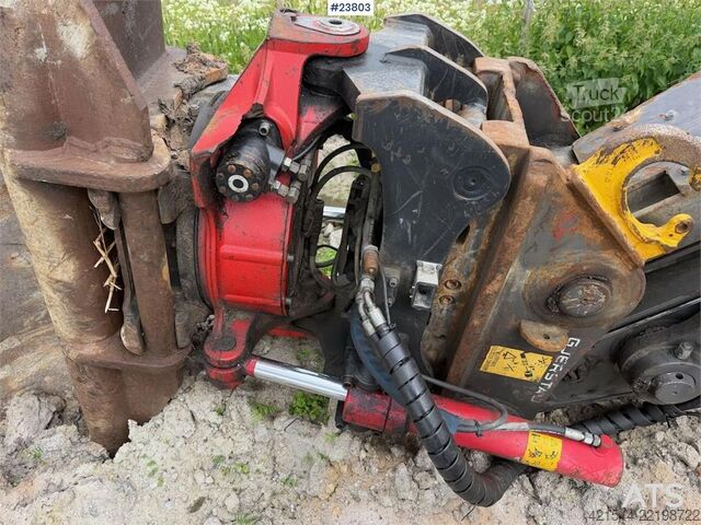 гусеничный экскаватор Volvo ECR305CL excavator w/ GPS, sanding bucket and roto