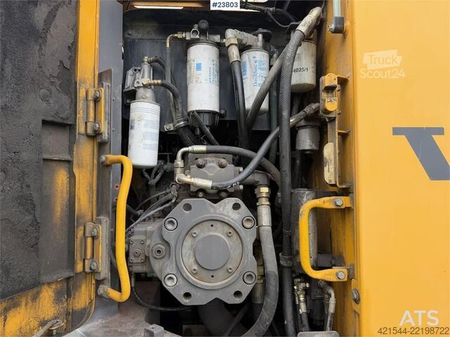 Pelle sur chenilles Volvo ECR305CL excavator w/ GPS, sanding bucket and roto