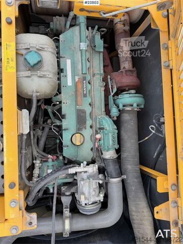 Pelle sur chenilles Volvo ECR305CL excavator w/ GPS, sanding bucket and roto