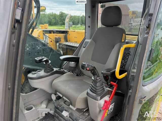 Pelle sur chenilles Volvo ECR305CL excavator w/ GPS, sanding bucket and roto