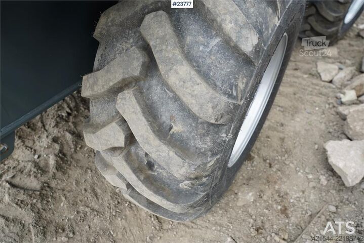 Camion basculant Wacker Neuson DW90-3 Wheel Dumper