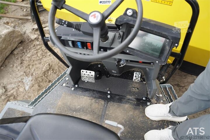 Camion basculant Wacker Neuson DW90-3 Wheel Dumper