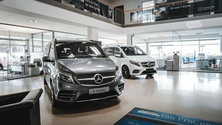 Fourgon tôlé Mercedes-Benz Sprinter 317 Kasten MBUX+AHK+Cam+Navi+AUT+Distr