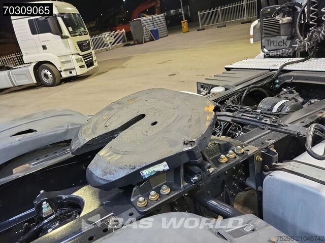 Matières dangereuses MAN TGS 18.470 4X2 Chassis M! LX Retarder 2xTanks A...