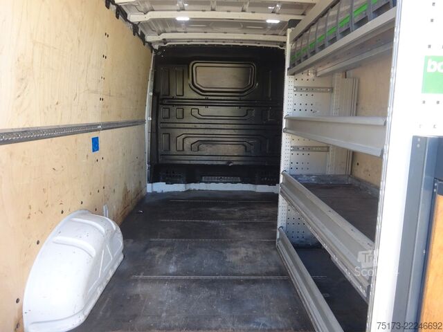 Panelvan VOLKSWAGEN Crafter Kasten 35 TDI Autm. VA Trendline 177PS
