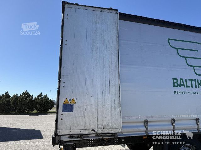 Відкритий напівпричіп з тентом Schmitz Cargobull Curtainsider Standard