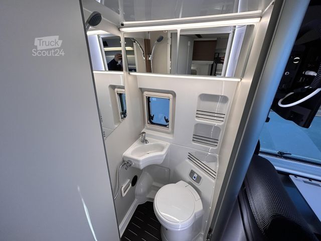 Kastenwagen Wohnmobil / Campervan WESTFALIA Columbus 600 E 180 PS 8G SKYVIEW SAT/TV SOLAR