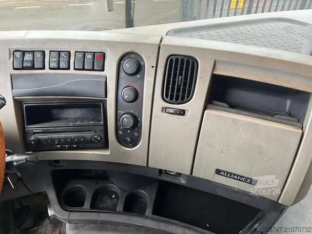 Сідловий тягач Renault Premium 450 DXI Renault Premium 450 DXI