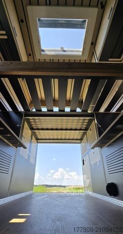 Wohnwagen/Wohnmobil VOLKSWAGEN CRAFTER WOHNMOBIL CAMPER KYOOB PROFI-AUSBAU NEU!