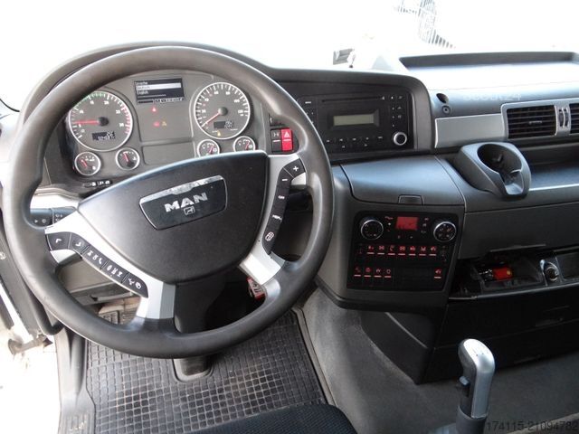 LKW mit Pritsche (offen) MAN TGX 18.440 BL 4x2 Heckkran guter Zustand