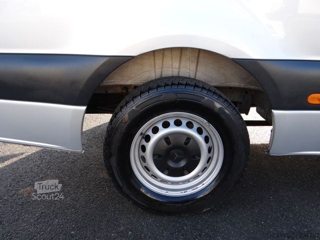 Panelová dodávka MERCEDES-BENZ sprinter 317 RWD Kasten lang sehr guter Zustand