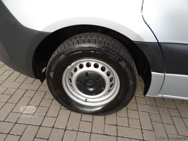 Panelová dodávka MERCEDES-BENZ sprinter 317 RWD Kasten lang sehr guter Zustand