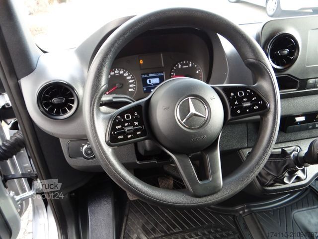 Panelová dodávka MERCEDES-BENZ sprinter 317 RWD Kasten lang sehr guter Zustand