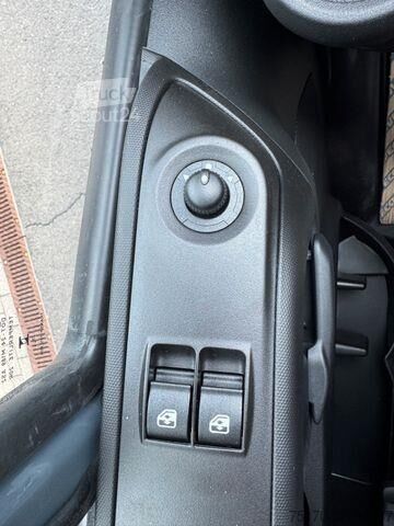 Kombi med högt tak Iveco Daily 35S18 HA8 *R3.520mm*Automatik*Kamera*ACC*