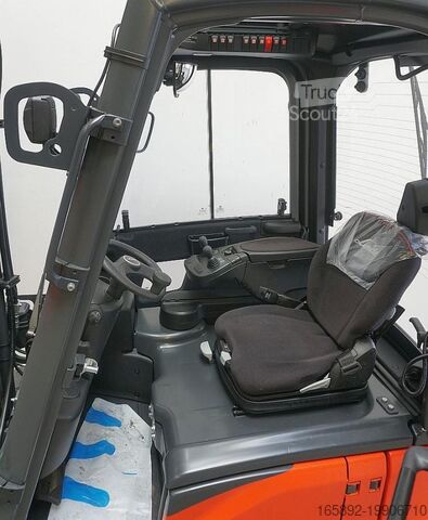 Wózek widłowy Linde E 16 C EVO 386-02