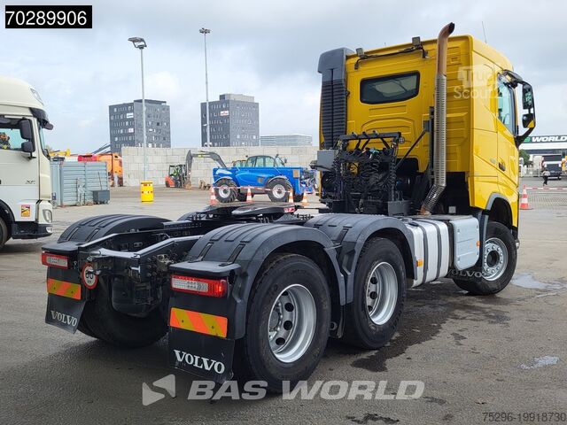 Standard tractor Volvo FH 420 6X4 2x Tanks PTO Hydrauliek Euro 6