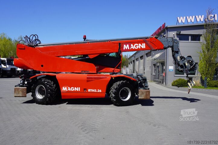 Chargeur télescopique MAGNI RTH 5.26 telescopic loader / Range 26 m