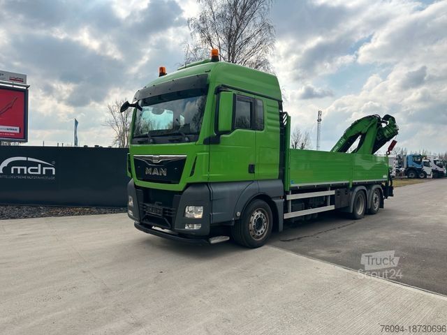 Autožeriav MAN TGX 26.440 Pritsche Montagekran 25m Seilwinde