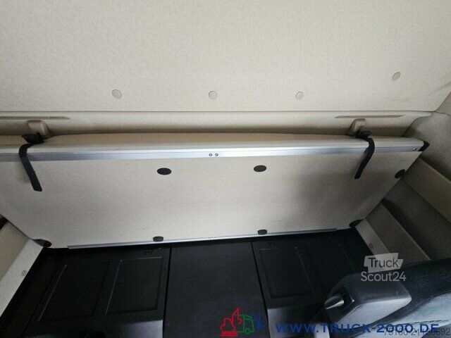 Standard dragbil Mercedes-Benz Actros 1836 Deutscher LKW 1.Hand MBUX