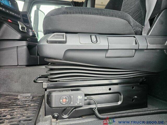 Standard dragbil Mercedes-Benz Actros 1836 Deutscher LKW 1.Hand MBUX