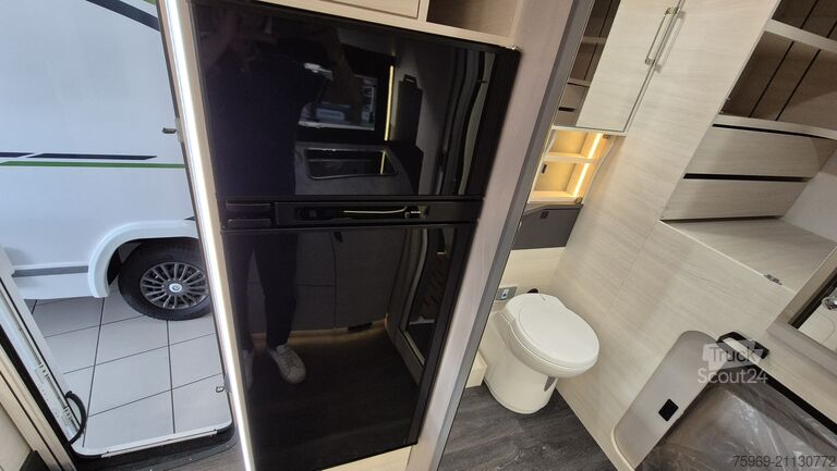 Camper semintegrato Chausson 640 TITANIUM ULTIMATE