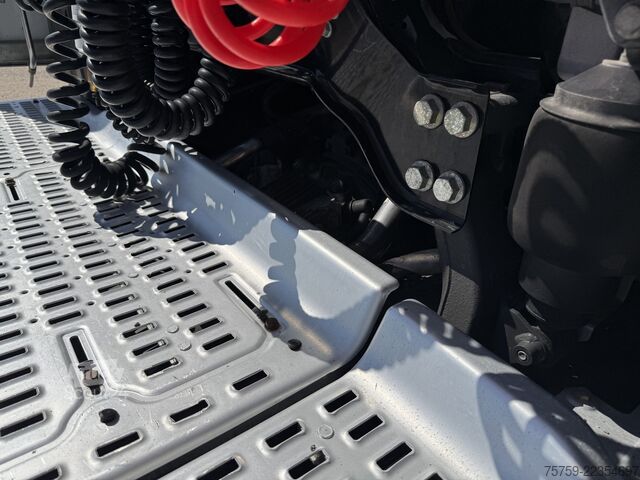 Standardní tahač DAF XF510 4x2 Intarder ADR FULL-SPOILER