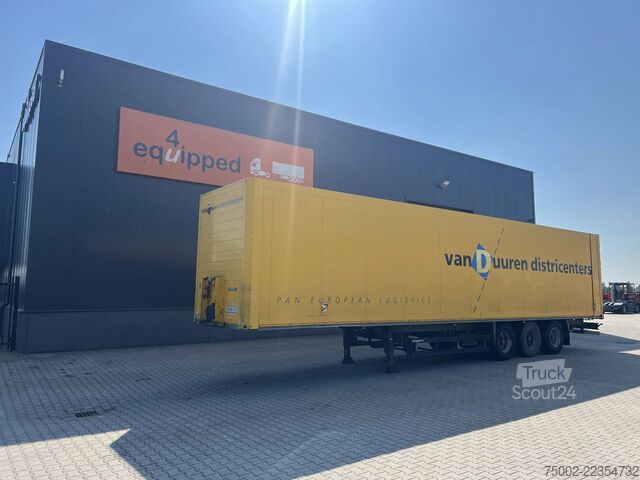 Schmitz Cargobull SKO 24 Zijwanden / SAF trommelremmen / gegalvan...