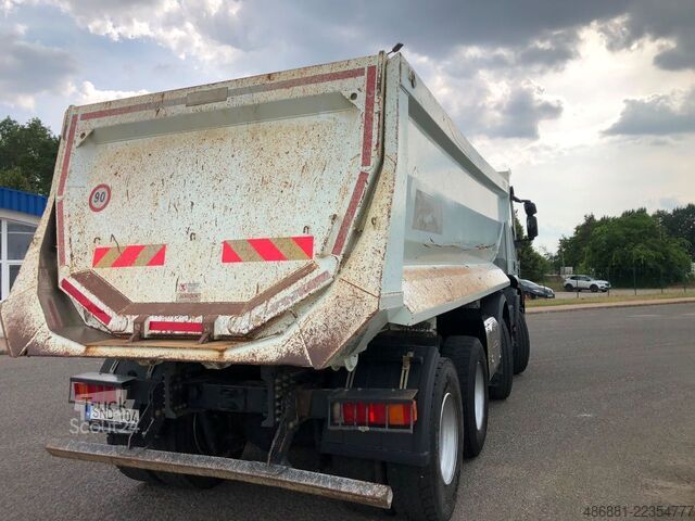 Basculantă IVECO Trakker 450 VS-mont 18, 8x4