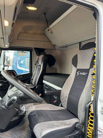 Yüksek hacimli çekici IVECO S-WAY 530 * RETARDER * 2 X TANK * MIT AUFLIEGER