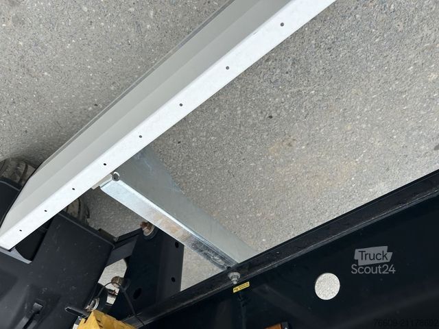 Wissellaadbak-oplegger KRONE 2 Achswechselfahrgestell, Typ: MAXI AZW 18 eL3B7