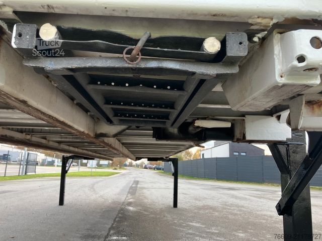 Remorque porte-caisson KRONE Wechselbrücke Koffer